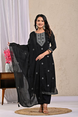 Indolady “Midnight Majesty” Festive Suit Set