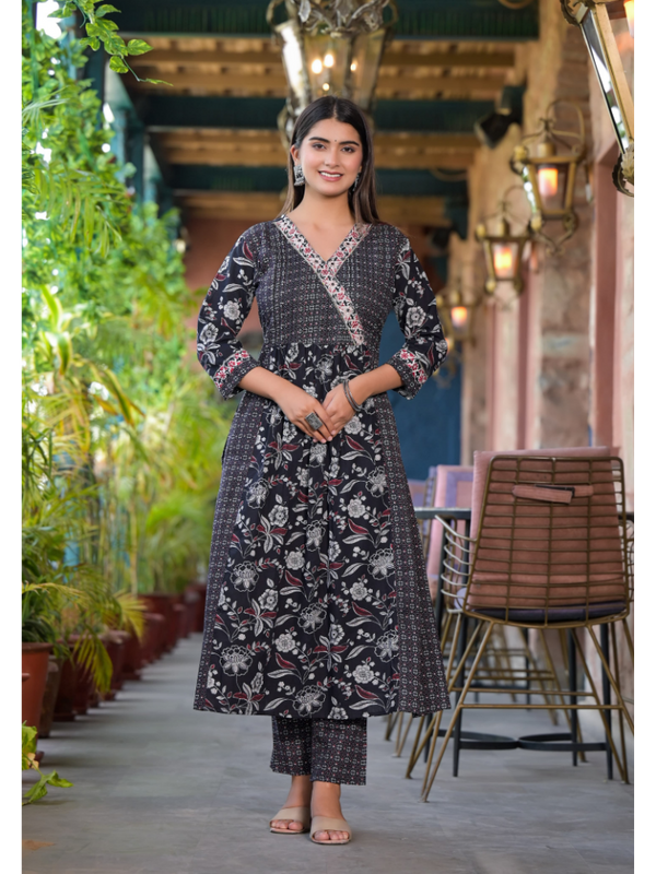 Indolady Black Preet Cotton Suit Set