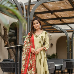 Earthy Grace: Pure Cotton Block Print Anarkali Ensemble in Rust Hue