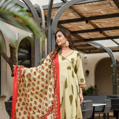 Earthy Grace: Pure Cotton Block Print Anarkali Ensemble in Rust Hue