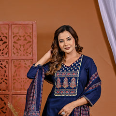 Graceful Indigo: Classic Cotton Kurta with Printed Dupatta