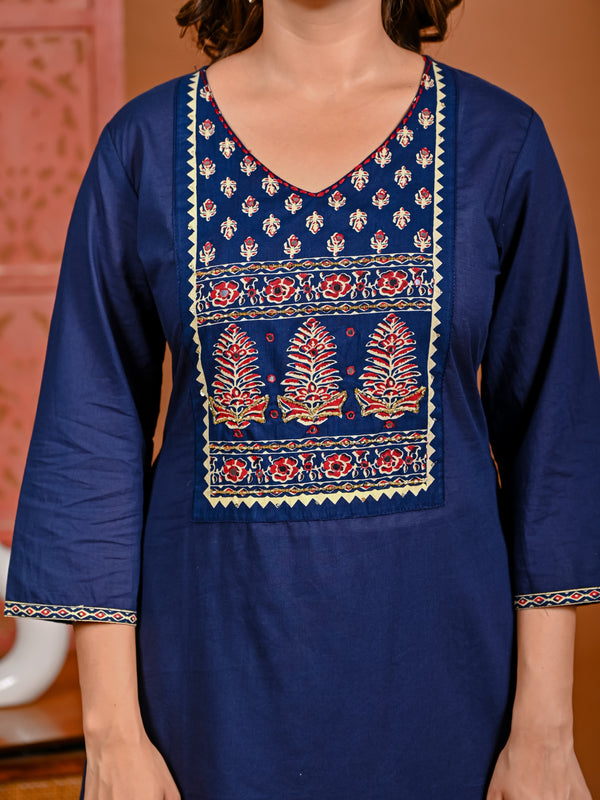 Graceful Indigo: Classic Cotton Kurta with Printed Dupatta