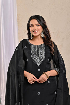 Indolady Midnight Majesty Festive Suit Set