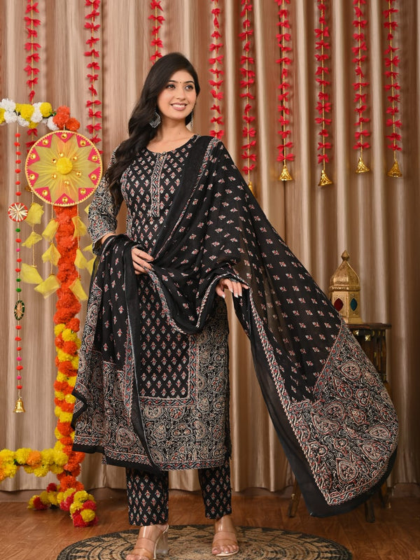 IndoLady Classic Black Handcrafted Cotton Suit Set with Printed Dupatta