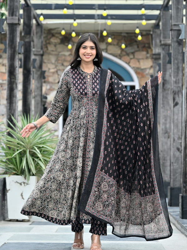 IndoLady Noir Royale Cotton Printed Flared Suit Set with Hand Embellished Detailing