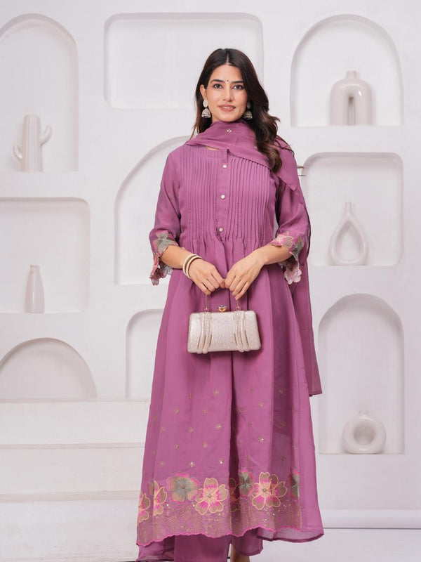 Vintage Mauve Elegance – Pure Mul Chanderi Threadwork Suit