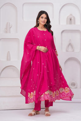 Gulabi Noor – Embroidered Royal Festive Suit Set