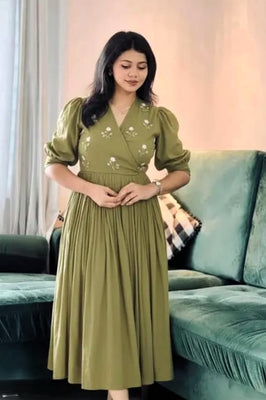 Green Grace Stylish Handwork Midi Dress