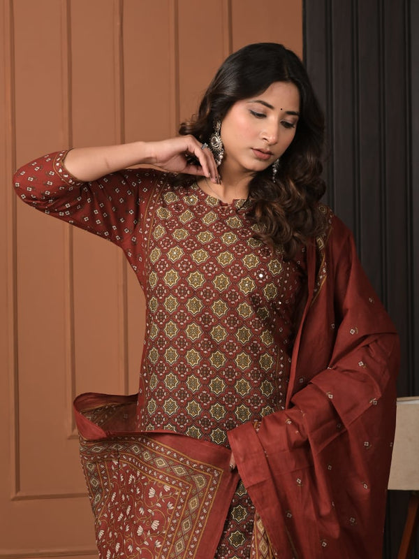 Indolady Maroon Heritage Printed Cotton Suit Set with Dupatta