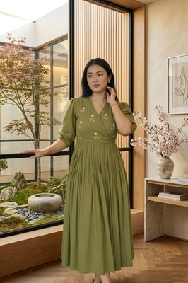 Green Grace Stylish Handwork Midi Dress