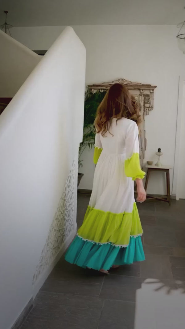 WhatsApp Video 2025-07-15 at 23.53.29 (1).mp4